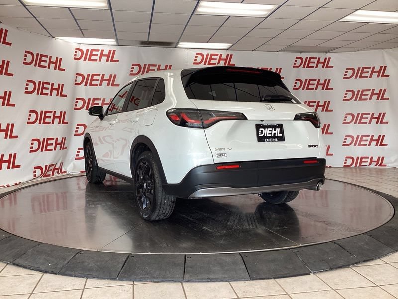 Used 2024 Honda HR-V Sport image 5