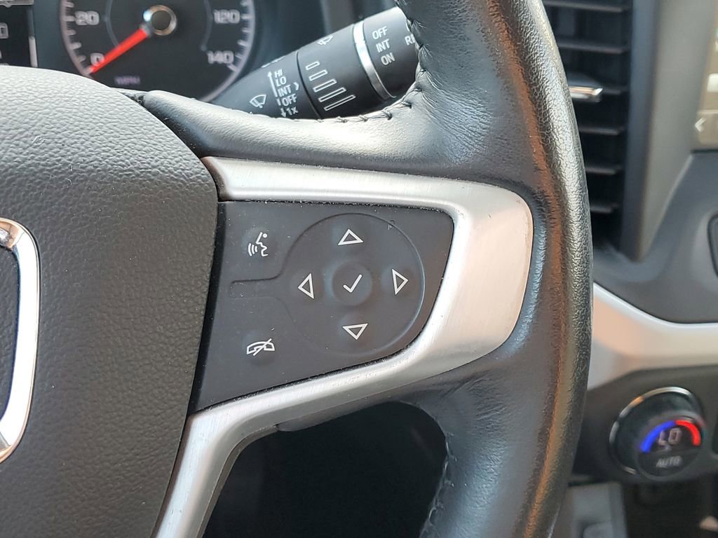 Used 2019 GMC Acadia SLE image 26