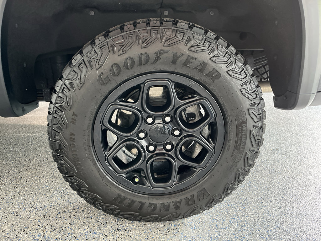 Used 2024 Chevrolet Silverado 1500 ZR2 w/ ZR2 Bison Edition AWD/4WD image 33
