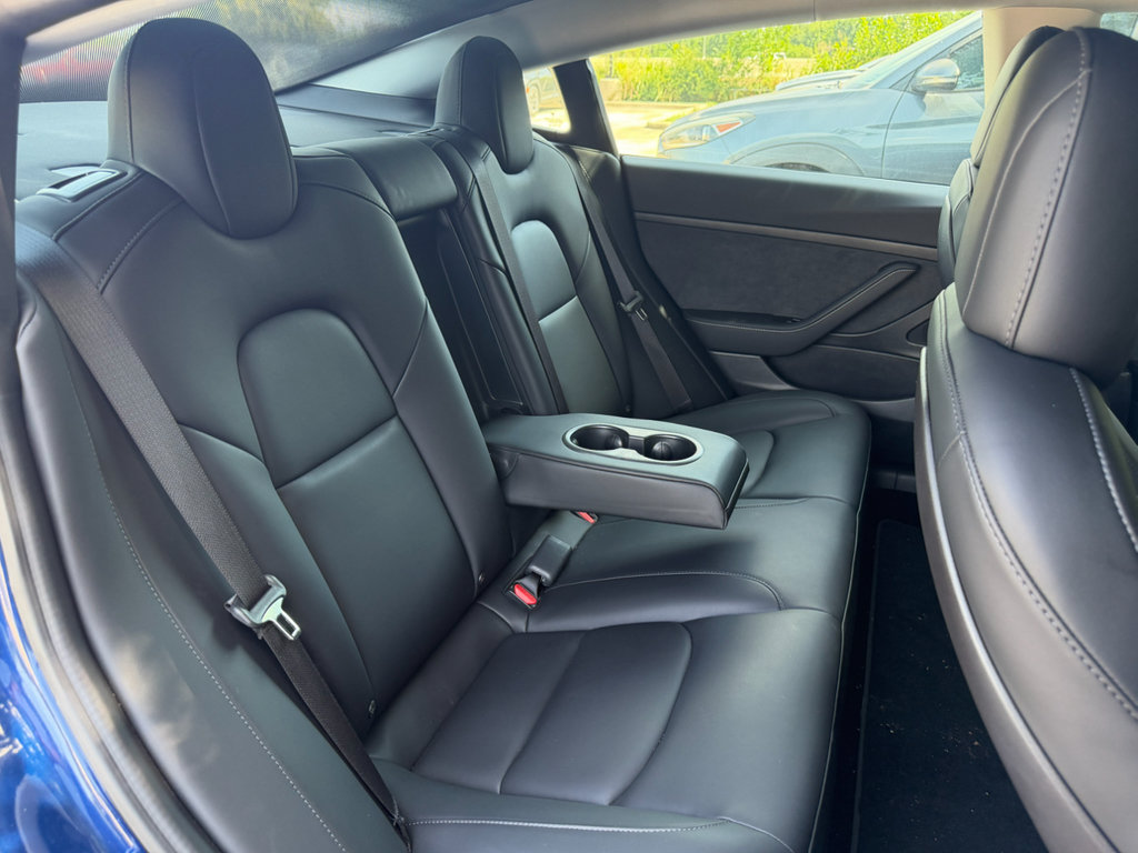 Used 2020 Tesla Model 3 Standard Range RWD image 26
