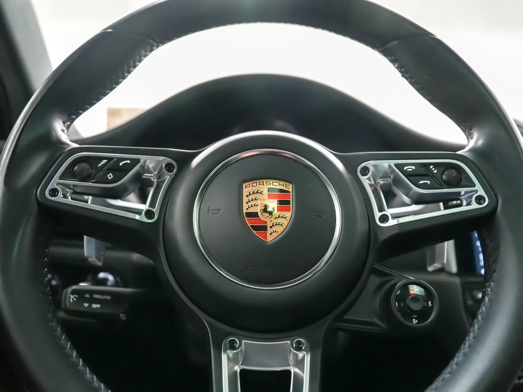 Certified 2020 Porsche Macan GTS image 27
