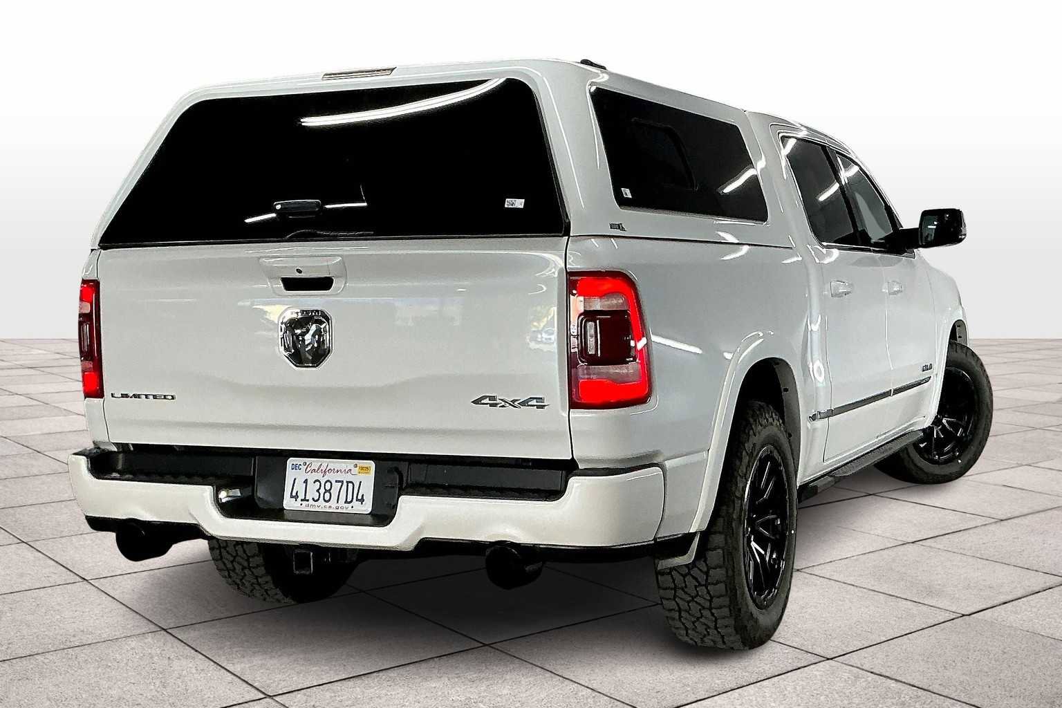 Used 2024 RAM 1500 Limited w/ Trailer Tow Group image 15