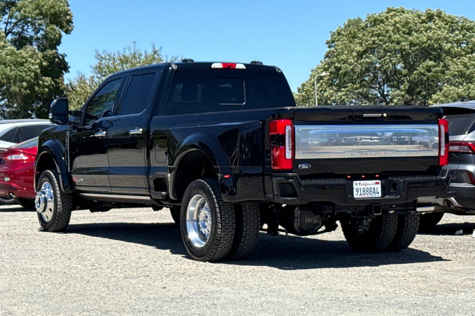 Certified 2024 Ford F450 Limited w/ FX4 Off-Road Package AWD/4WD image 6