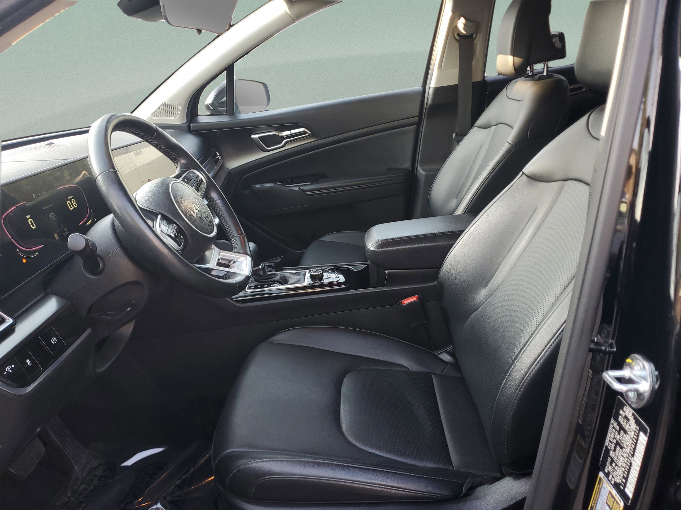Certified 2023 Kia Sportage EX image 21