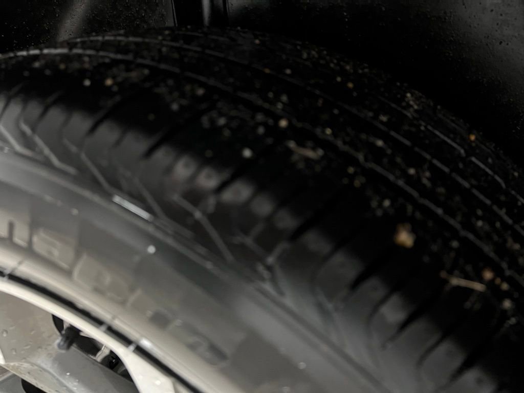 Used 2025 Chevrolet Trax LT image 40