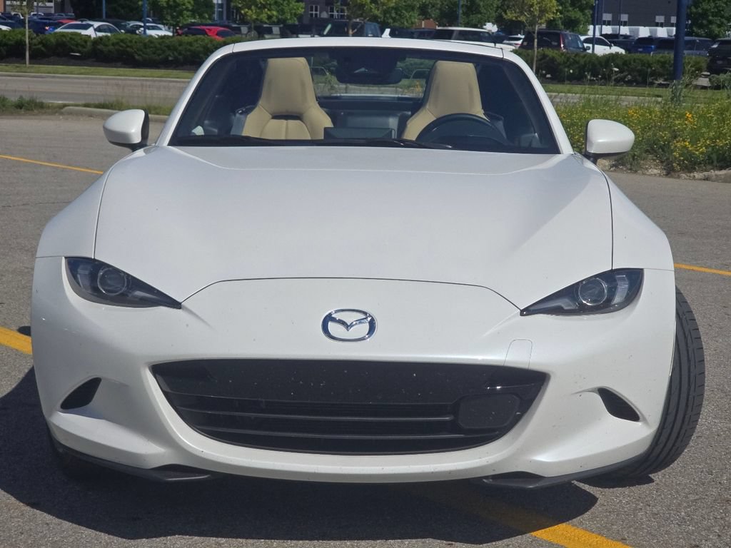 Used 2026 MAZDA MX-5 Miata RF Grand Touring RWD image 9