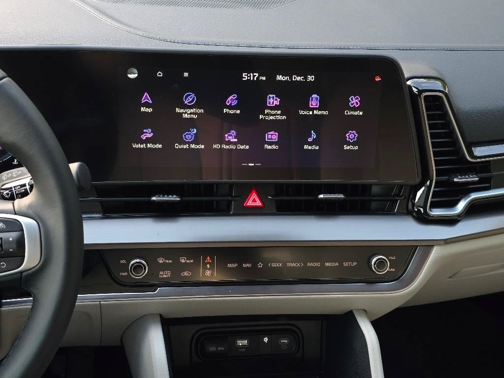 New 2025 Kia Sportage EX w/ Premium Package FWD image 8