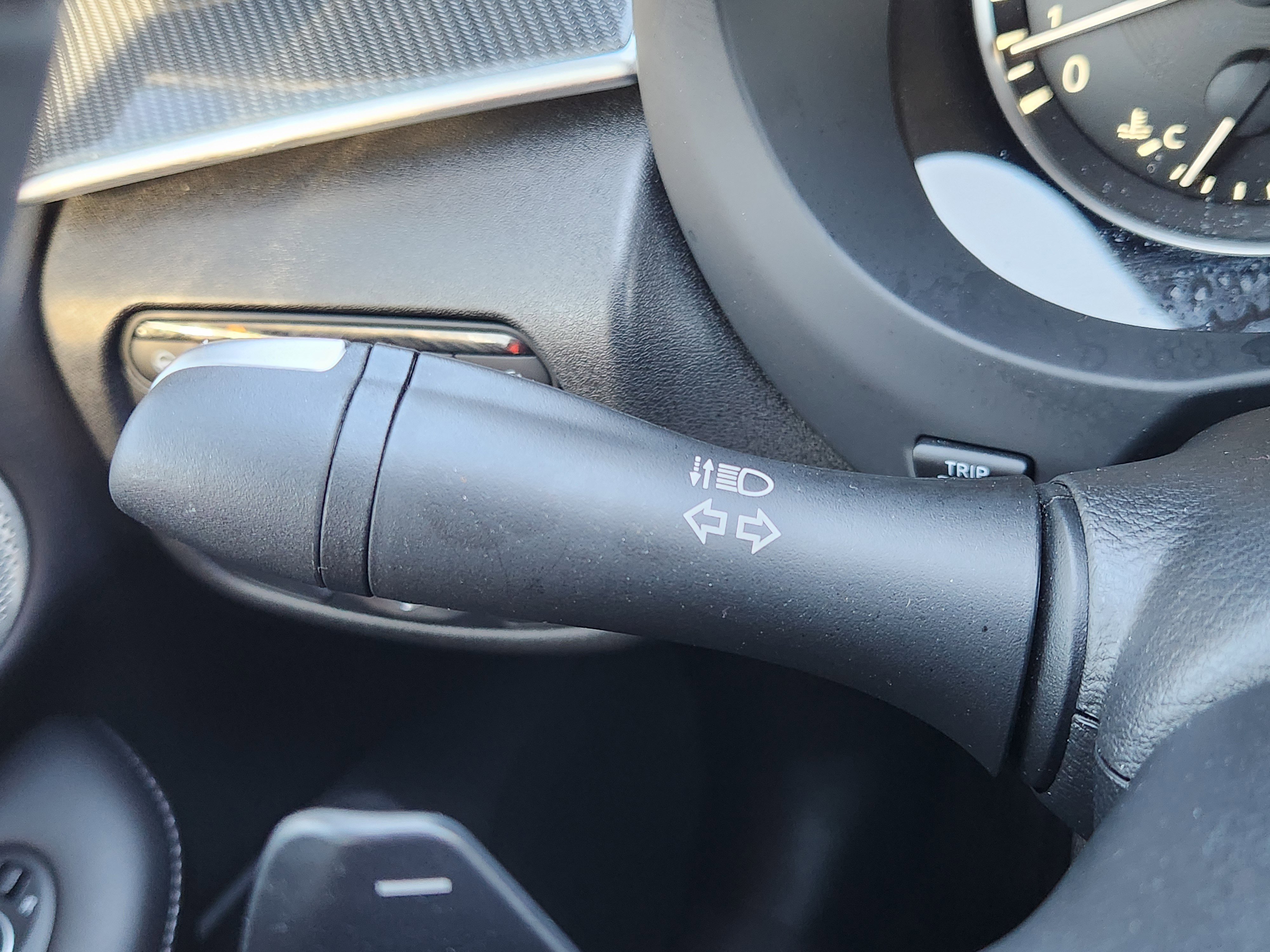 Used 2024 INFINITI QX50 Sport image 28