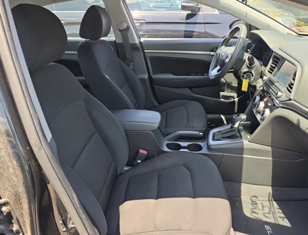 Used 2019 Hyundai Elantra SEL w/ Cargo Package FWD image 6