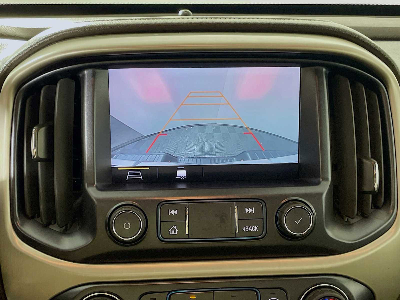 Used 2021 GMC Canyon Denali image 12