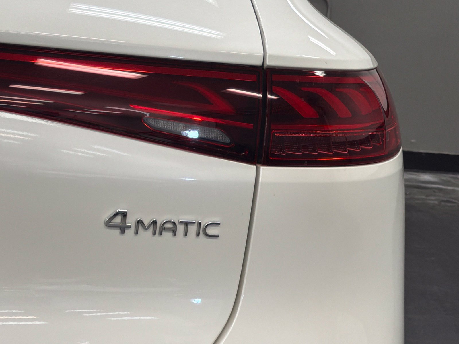 Certified 2023 Mercedes-Benz EQS 580 4MATIC SUV image 15