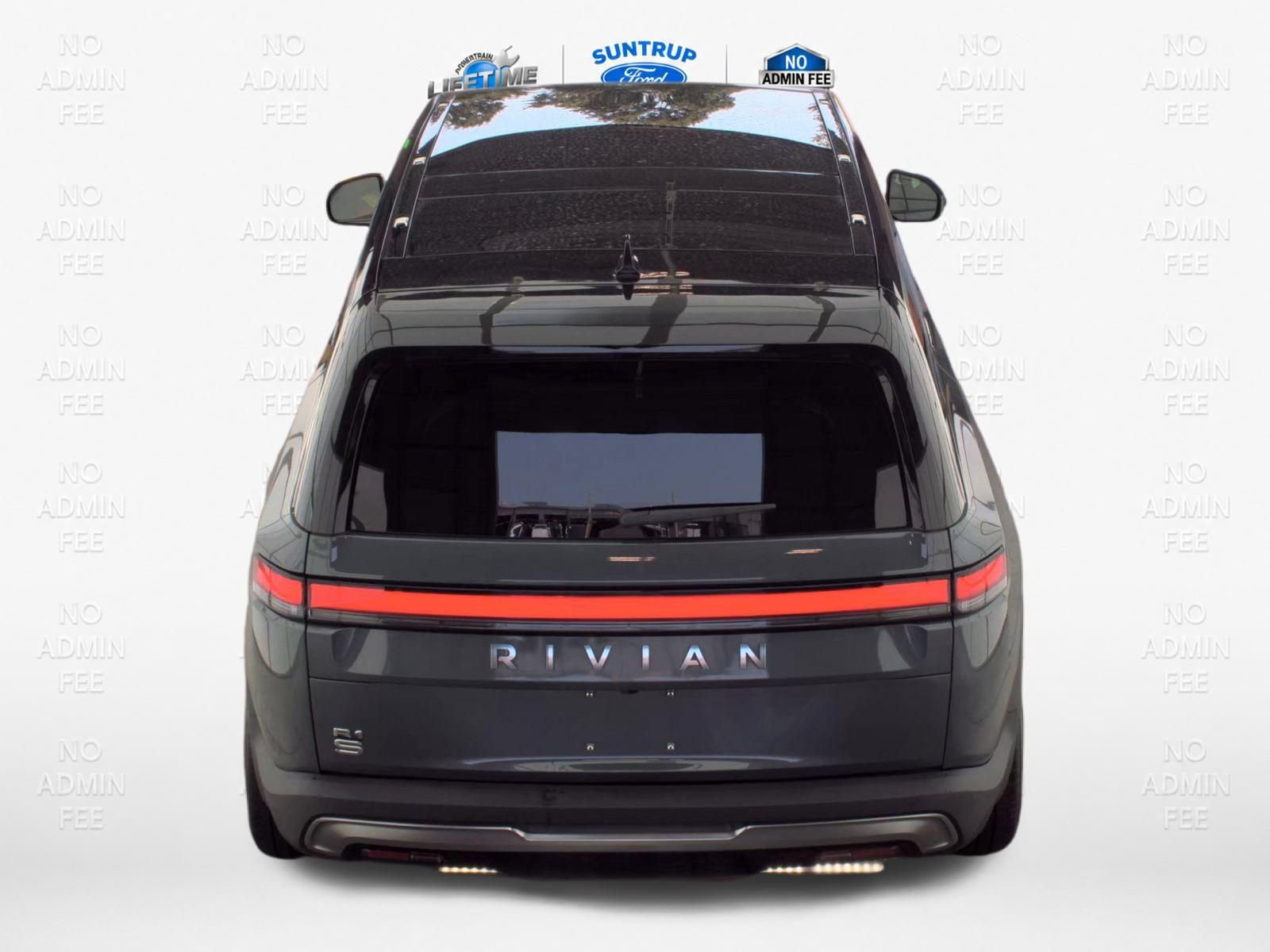 Used 2025 Rivian R1S Adventure Dual AWD/4WD image 22
