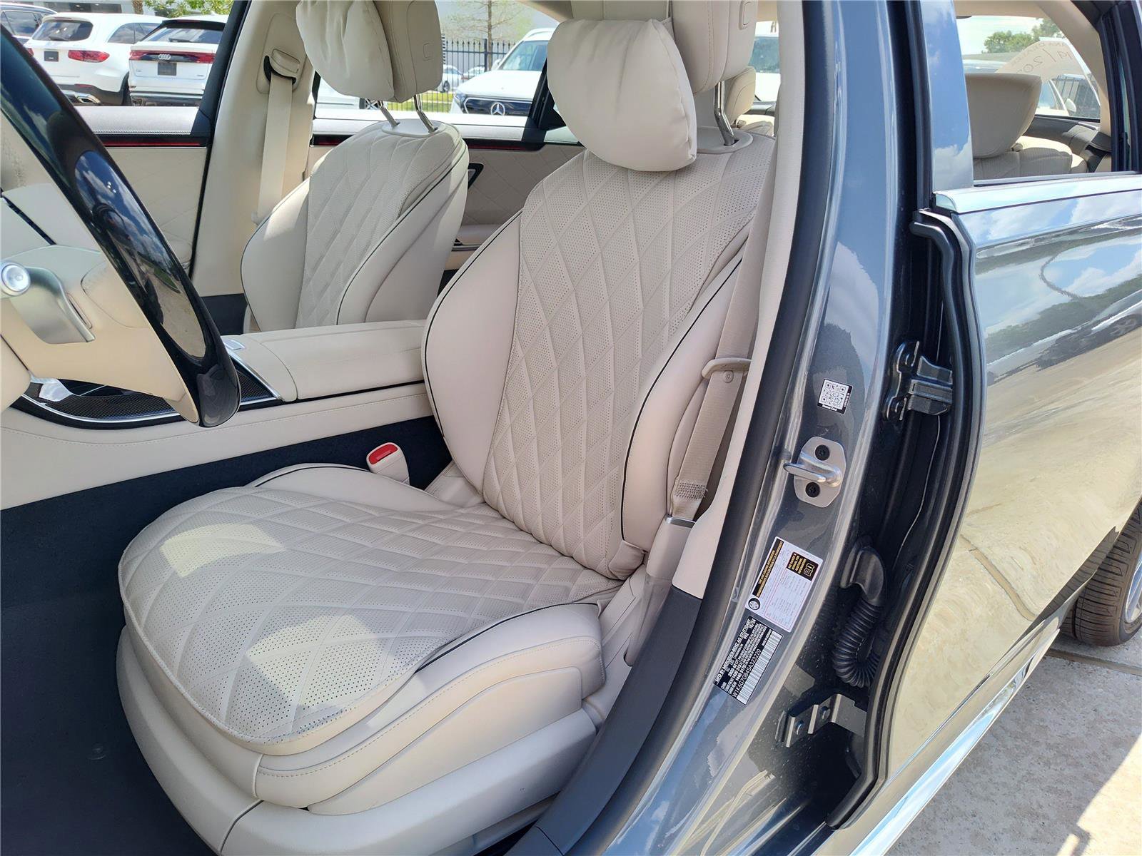 New 2025 Mercedes-Benz S 580 4MATIC Sedan image 15