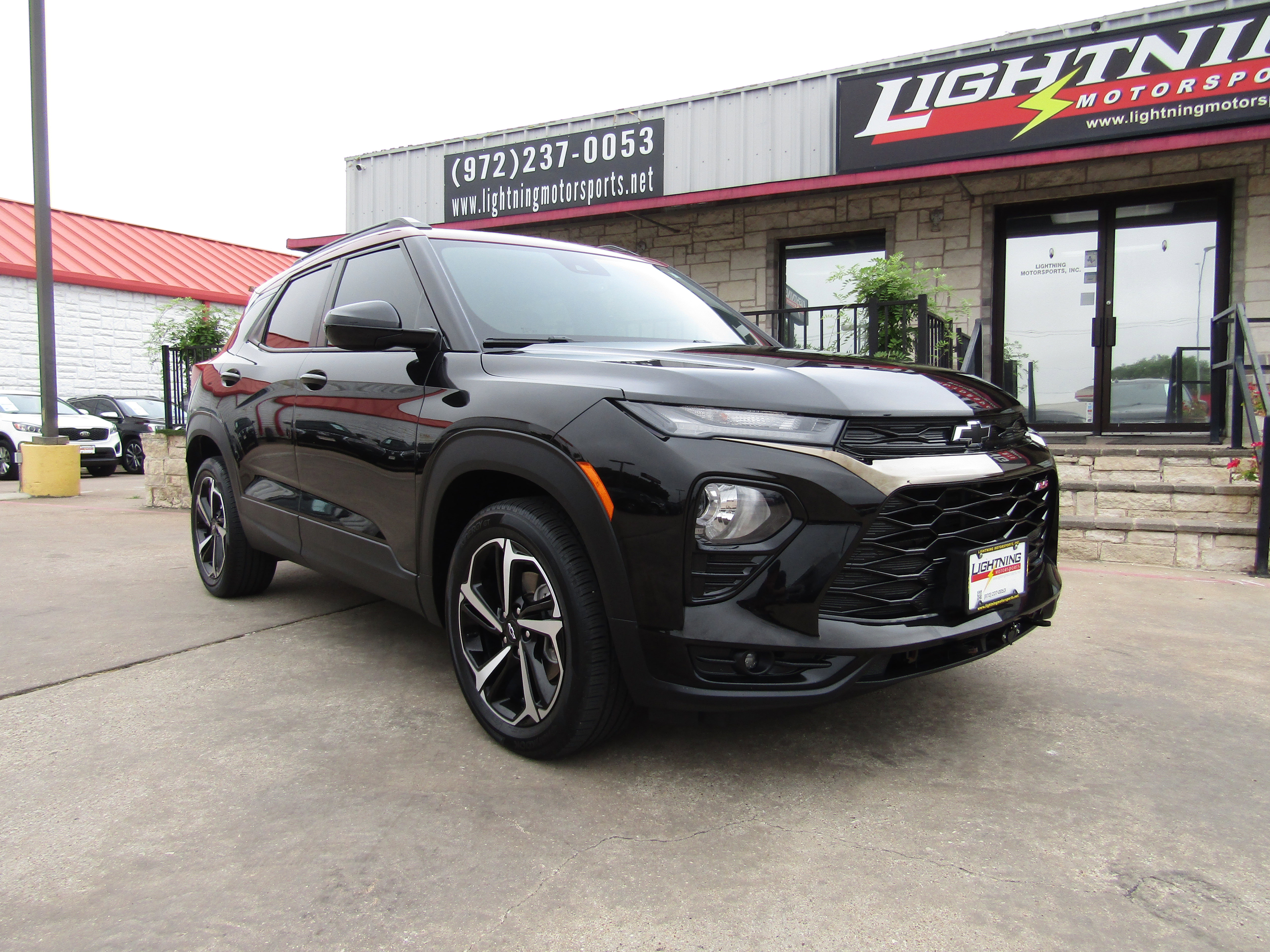 Used 2021 Chevrolet TrailBlazer RS w/ Technology Package image 6