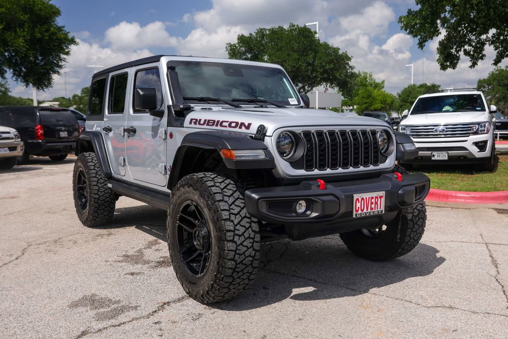 Used 2024 Jeep Wrangler Unlimited Rubicon w/ Convenience Group AWD/4WD image 6