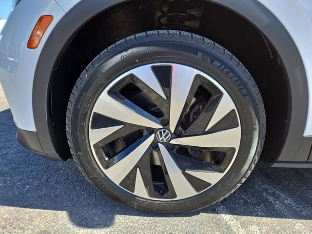 Used 2021 Volkswagen ID.4 Pro S image 9
