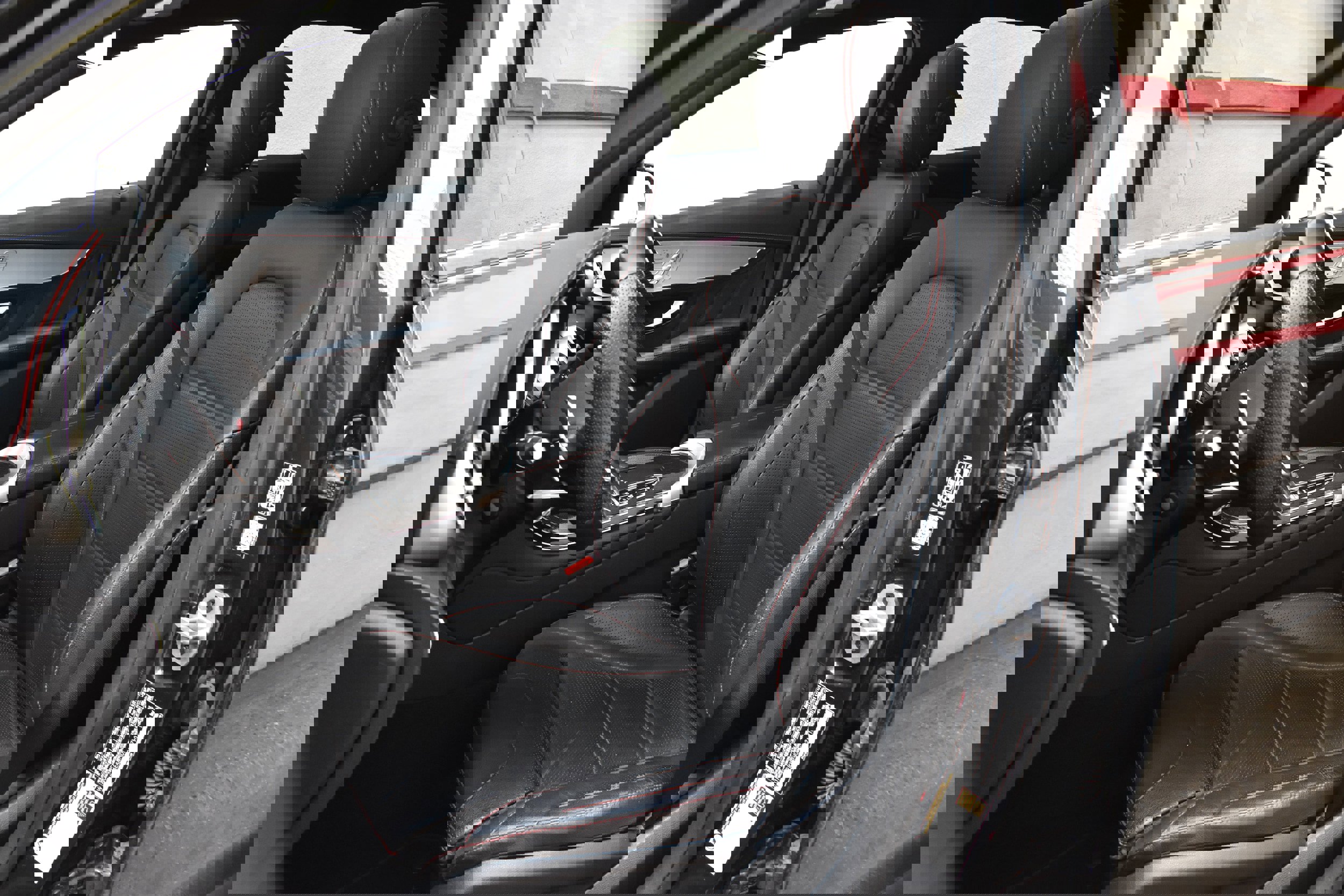 Used 2022 Mercedes-Benz GLC 43 AMG 4MATIC image 22