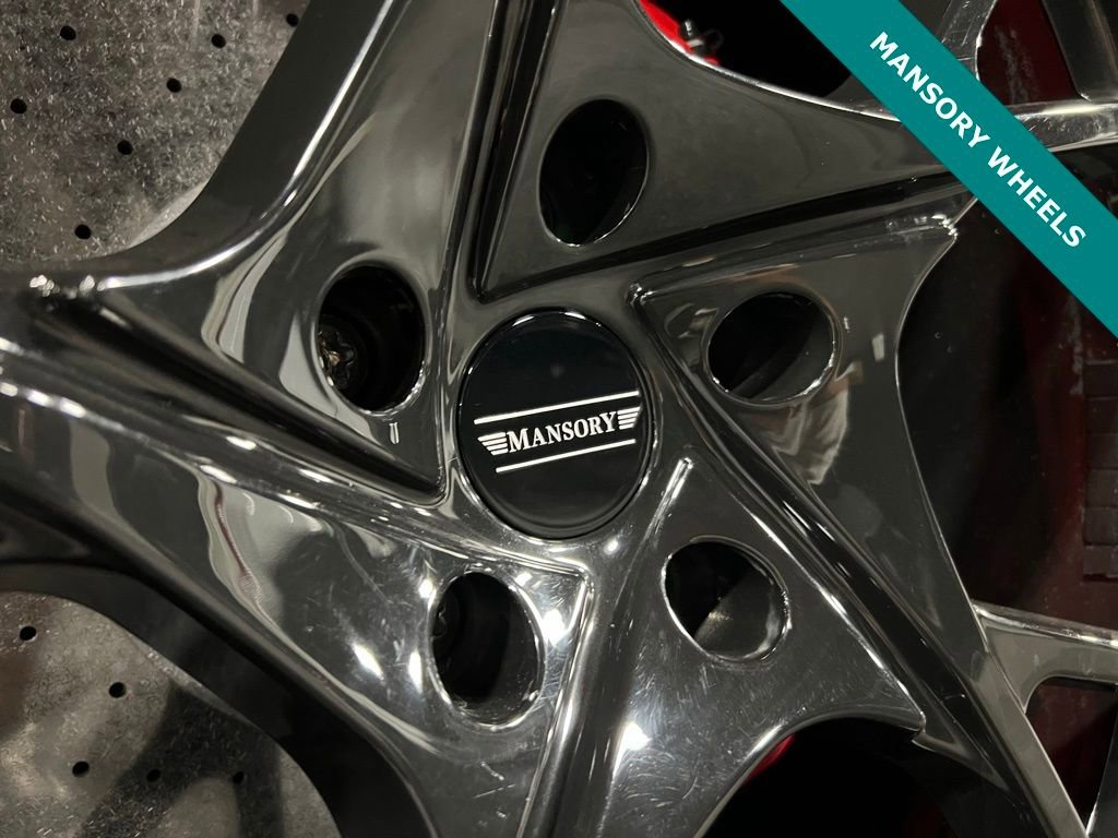 Used 2019 Lamborghini Urus image 18