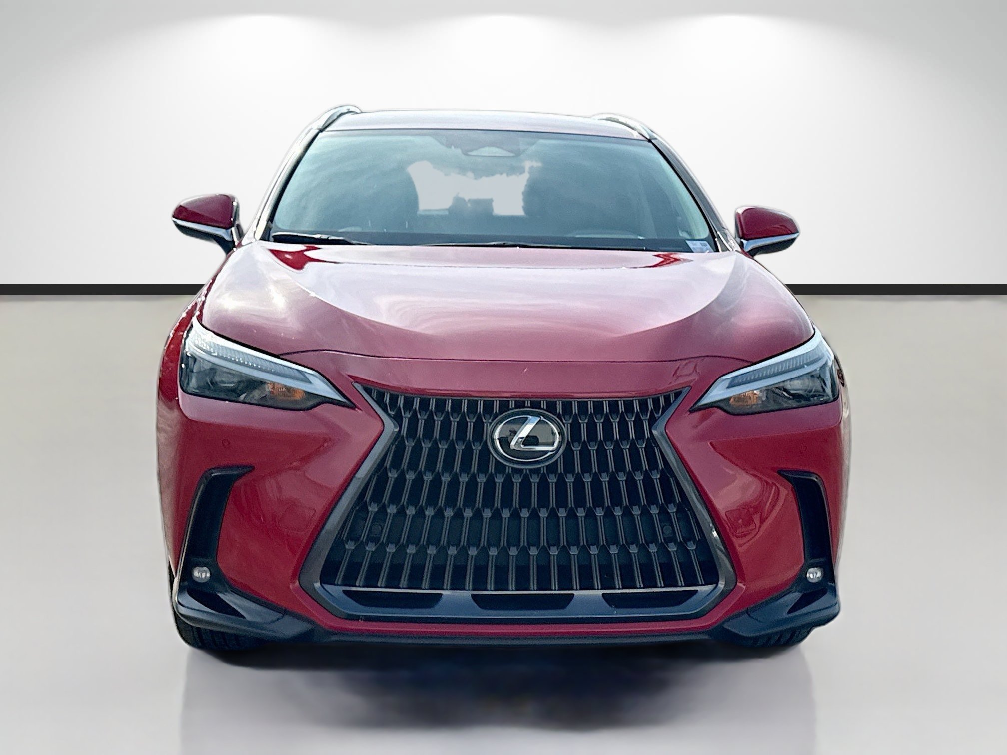 Used 2025 Lexus NX 250 FWD w/ Towing Package (2000 Lbs) image 2