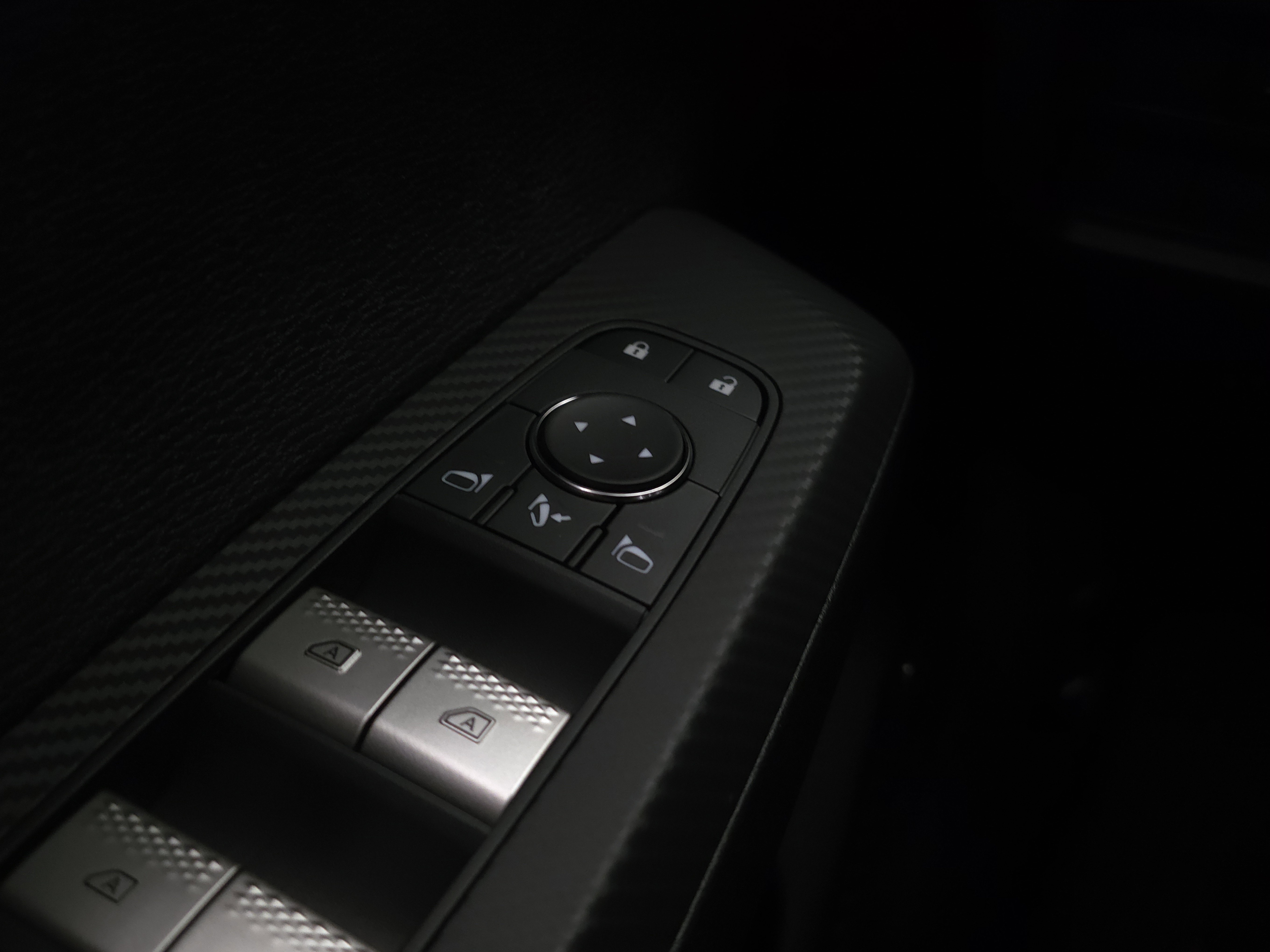 New 2025 Mitsubishi Outlander SE image 22