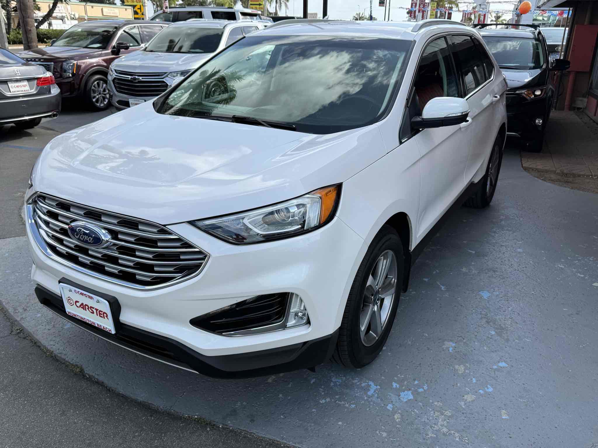 Used 2019 Ford Edge SEL w/ Equipment Group 201A image 3