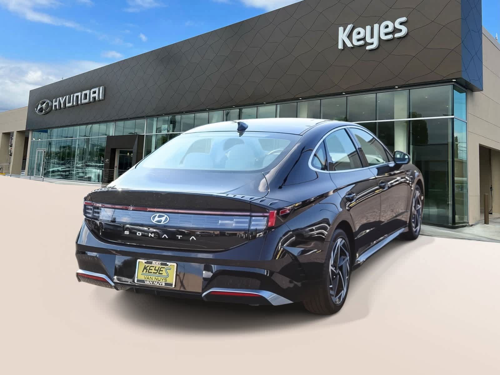 Certified 2026 Hyundai Sonata SEL FWD image 4