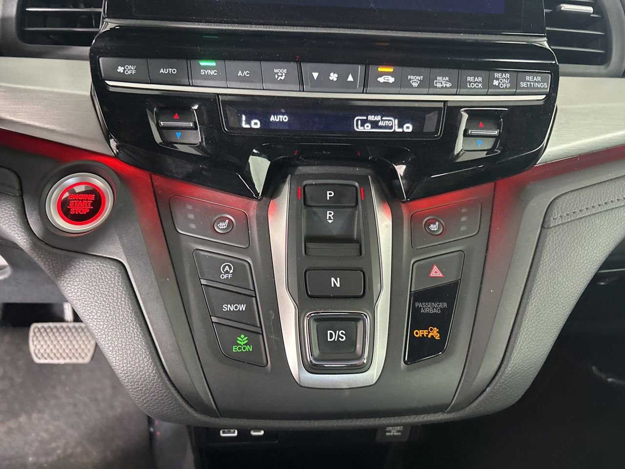 Used 2025 Honda Odyssey Sport-L image 19