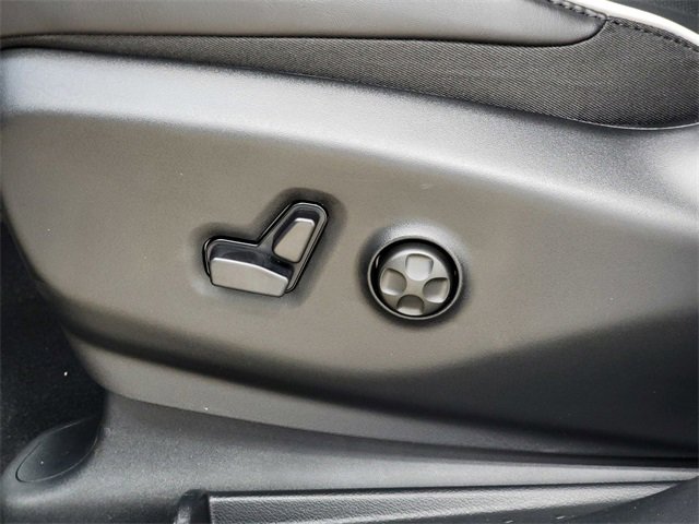 New 2026 Chrysler Pacifica Limited w/ S Appearance Package image 15