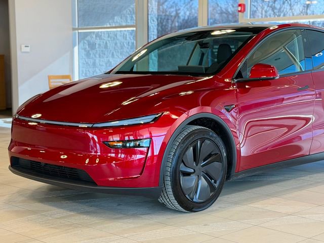 Used 2026 Tesla Model Y Long Range image 3