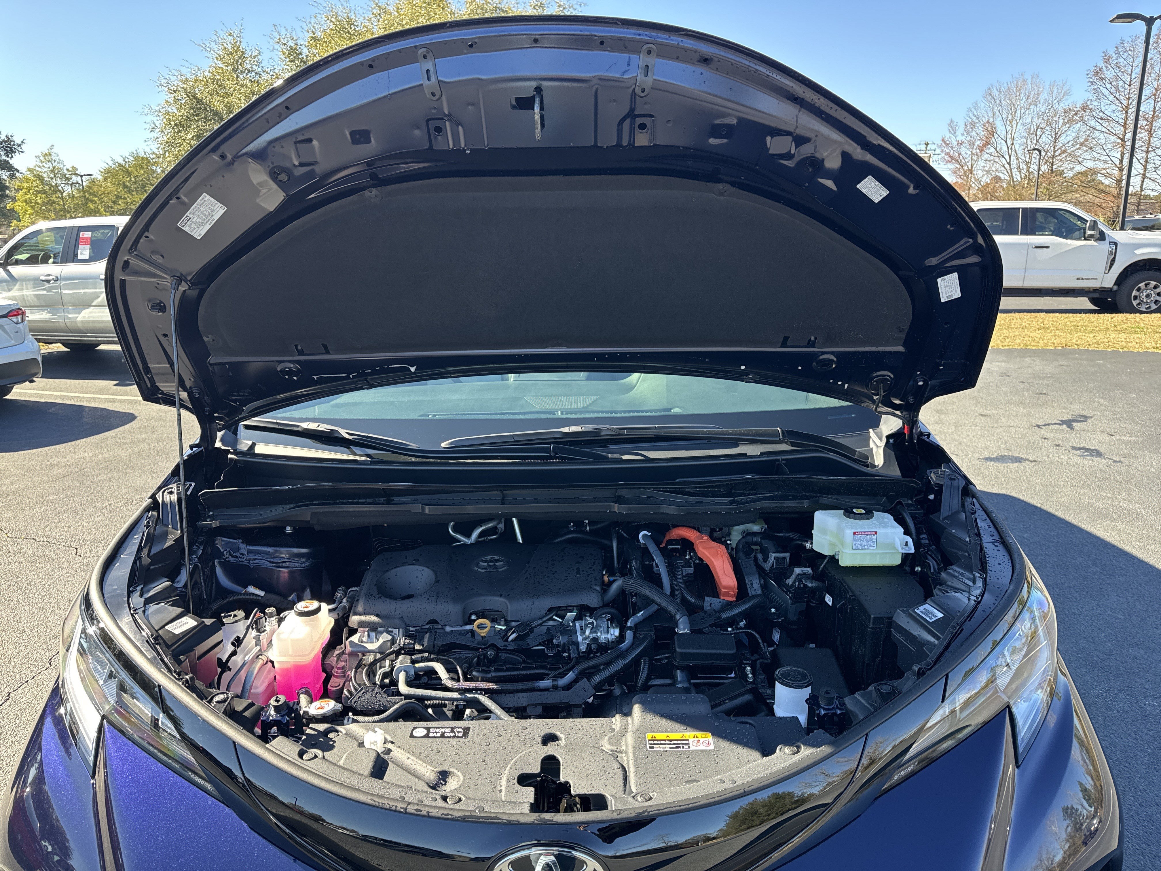 New 2026 Toyota Sienna XSE AWD/4WD image 44