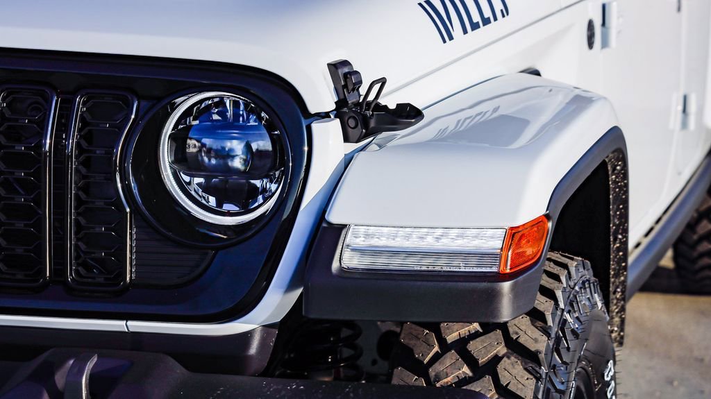 New 2026 Jeep Gladiator Willys image 5