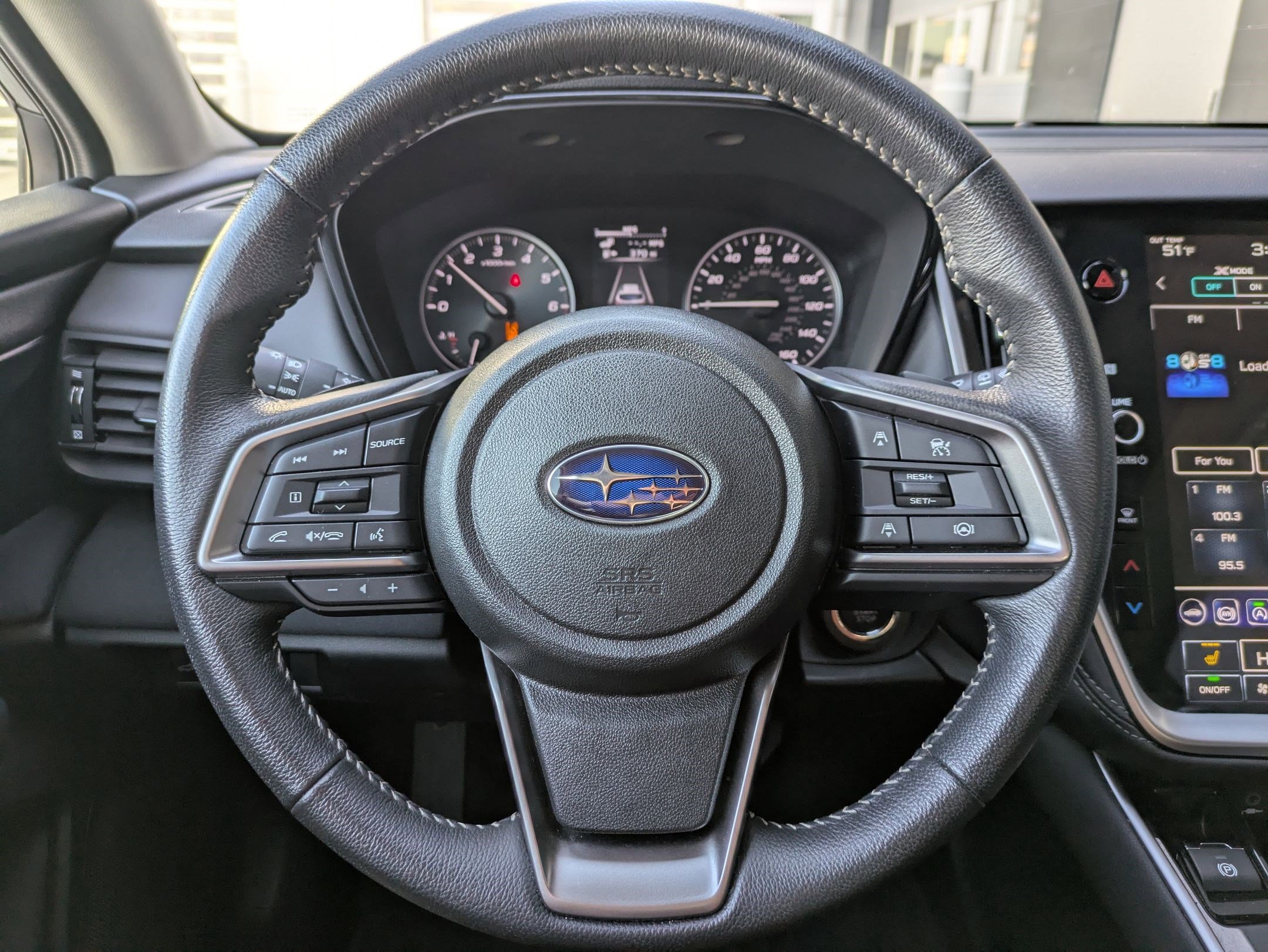 Used 2025 Subaru Outback Premium image 12