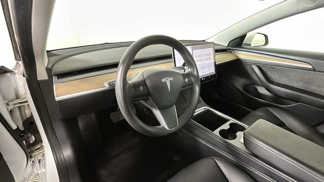 Used 2021 Tesla Model 3 Standard Range Plus RWD image 13