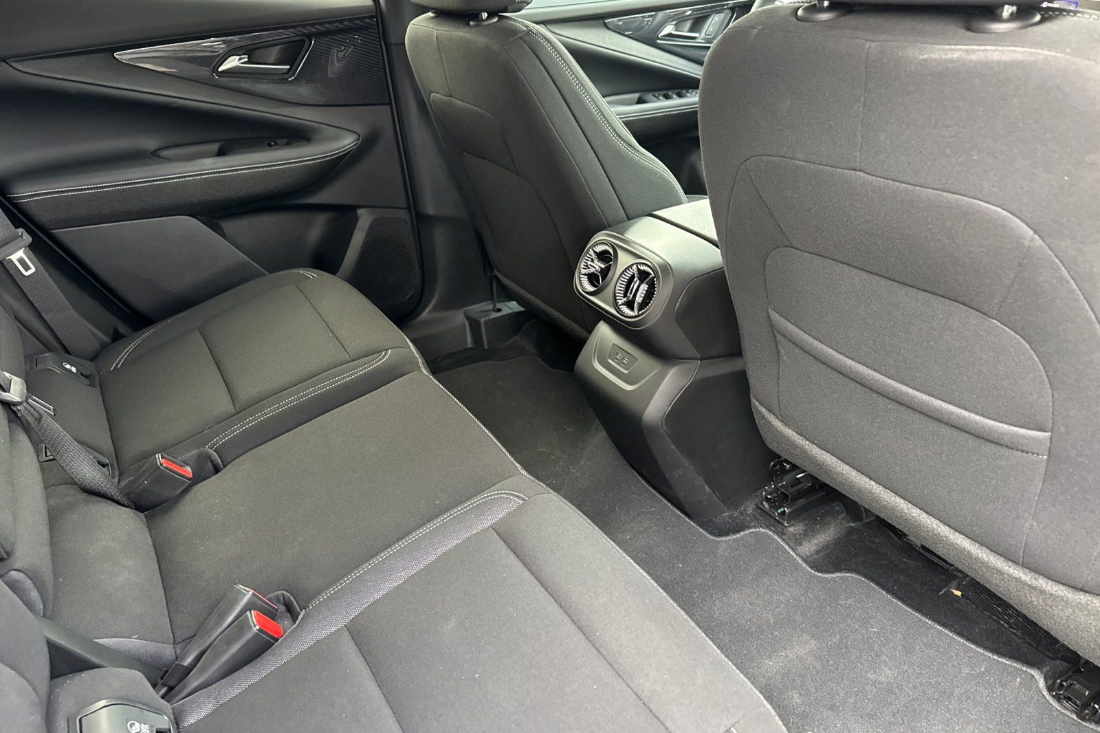 Used 2026 Chevrolet Blazer EV LT image 18