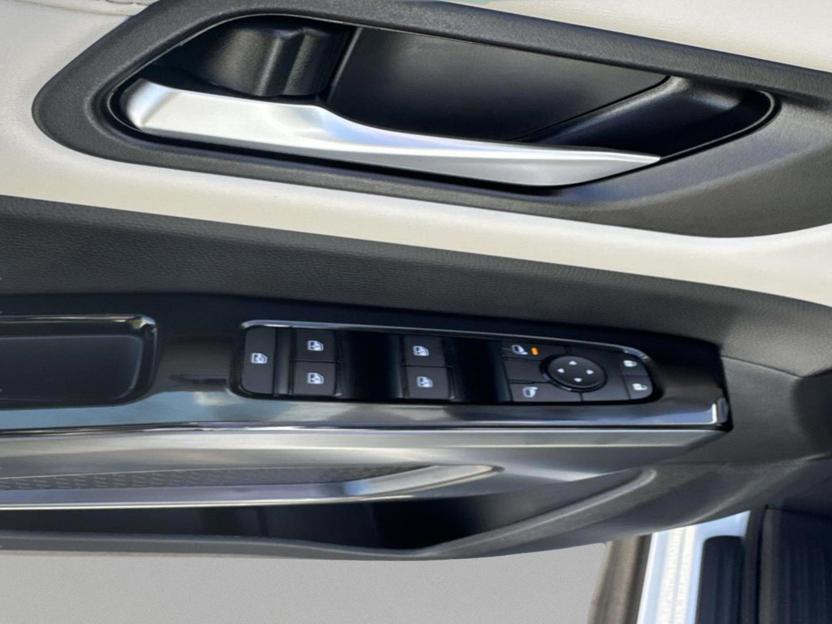 New 2026 Nissan Pathfinder SL image 17