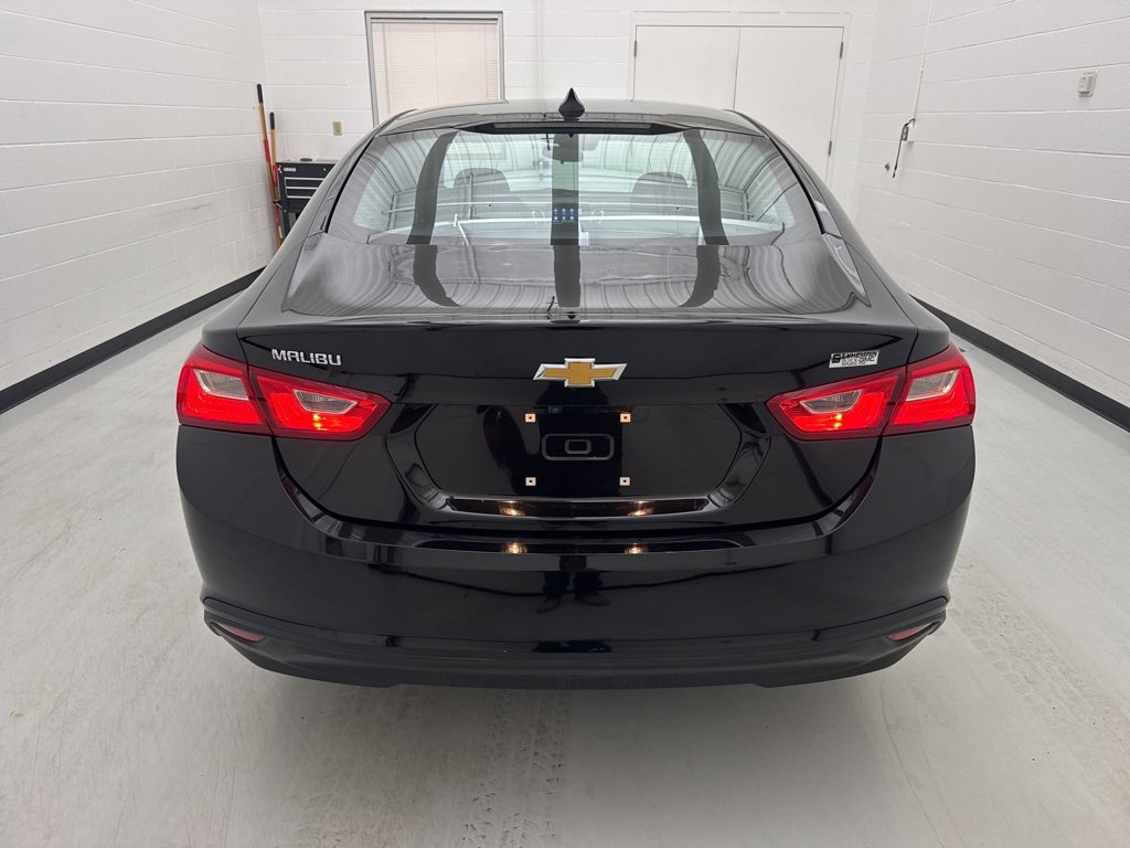 Used 2024 Chevrolet Malibu LS image 7