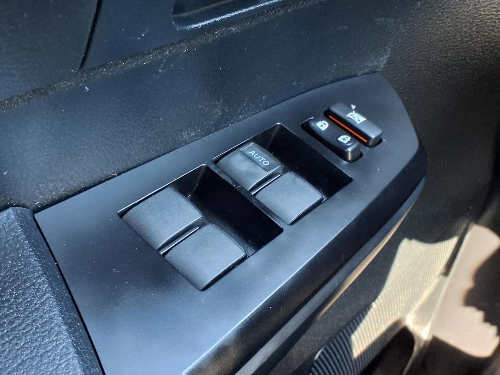 Used 2016 Toyota Tundra SR w/ Tow Package image 10