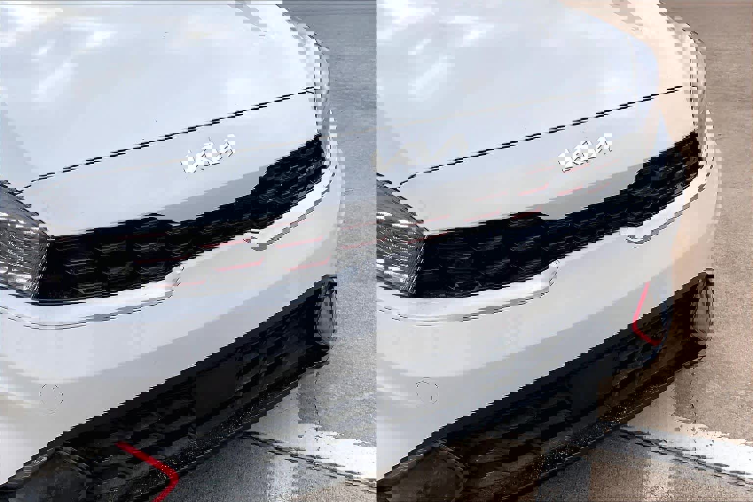 Used 2024 Kia Forte GT-Line image 27