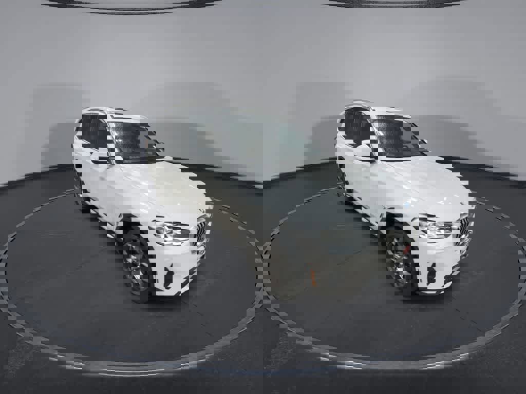 Used 2022 BMW X3 xDrive30i w/ Premium Package 2 image 2