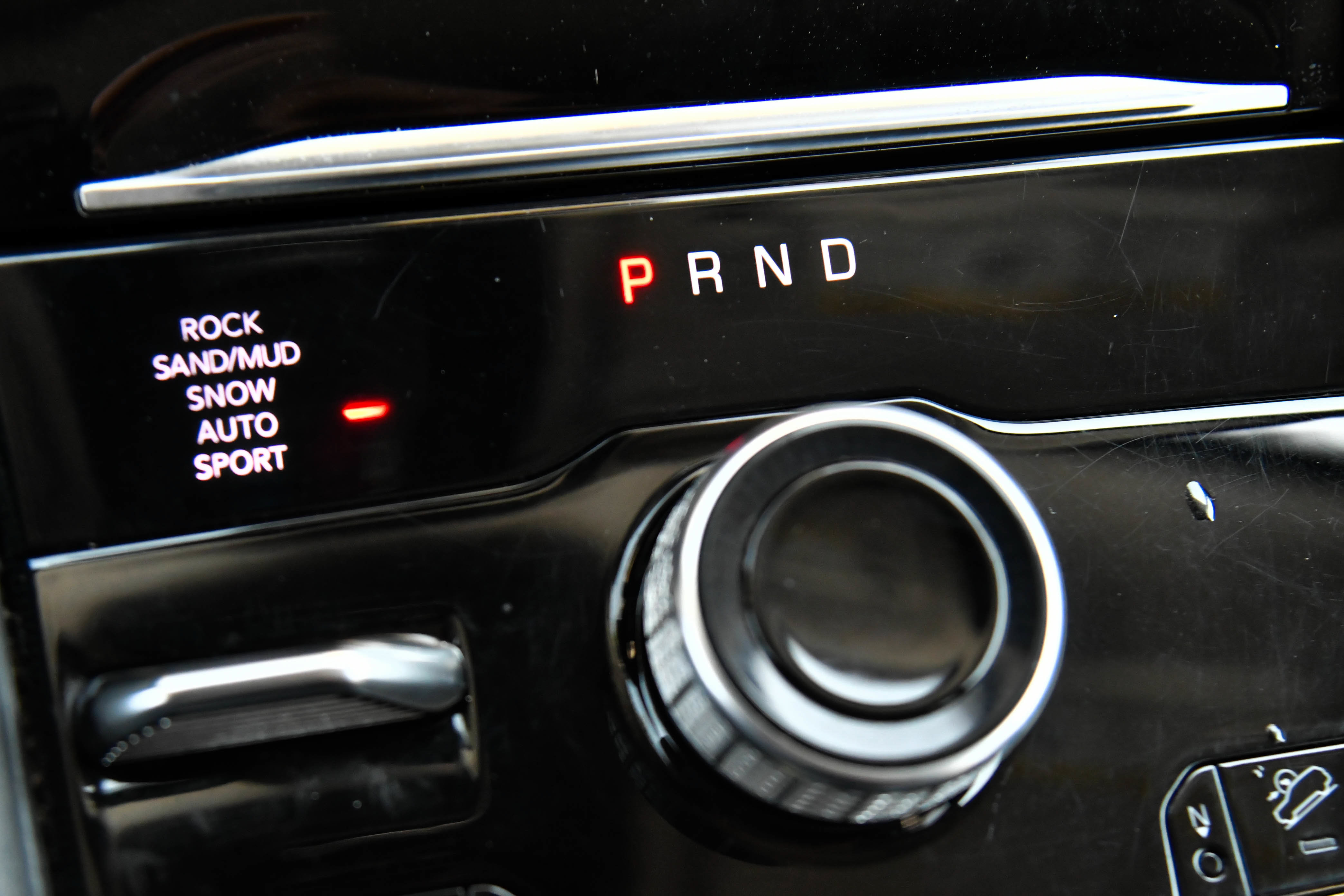 Used 2024 Jeep Grand Cherokee Limited 4xe AWD/4WD image 31