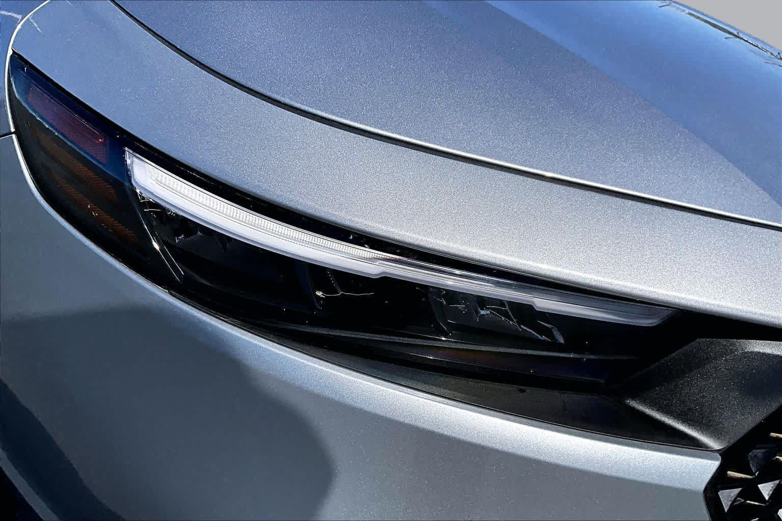 Used 2023 Honda Accord EX image 27