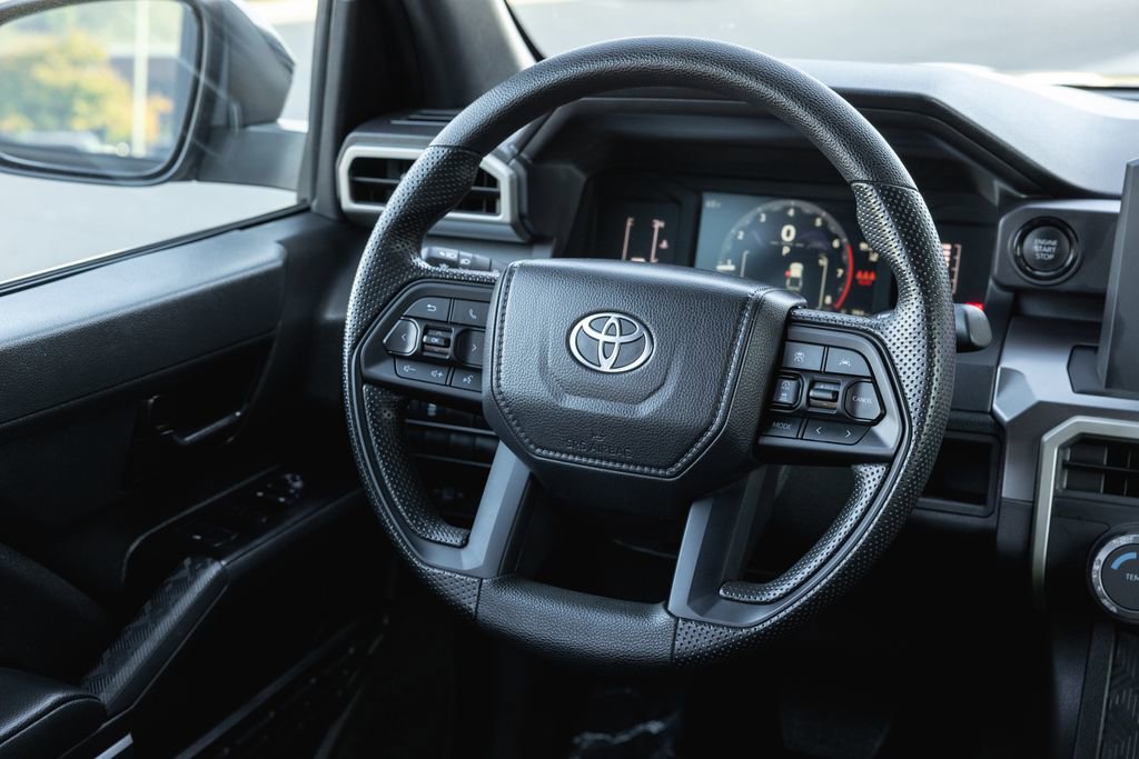 Certified 2025 Toyota Tacoma SR5 image 27