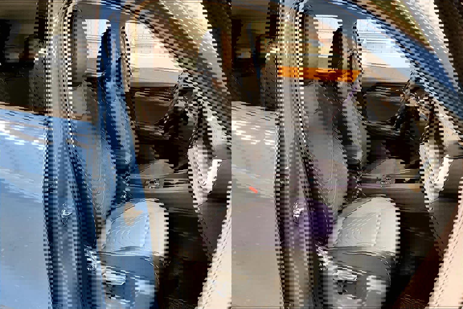 New 2026 Volkswagen Tiguan SE image 30