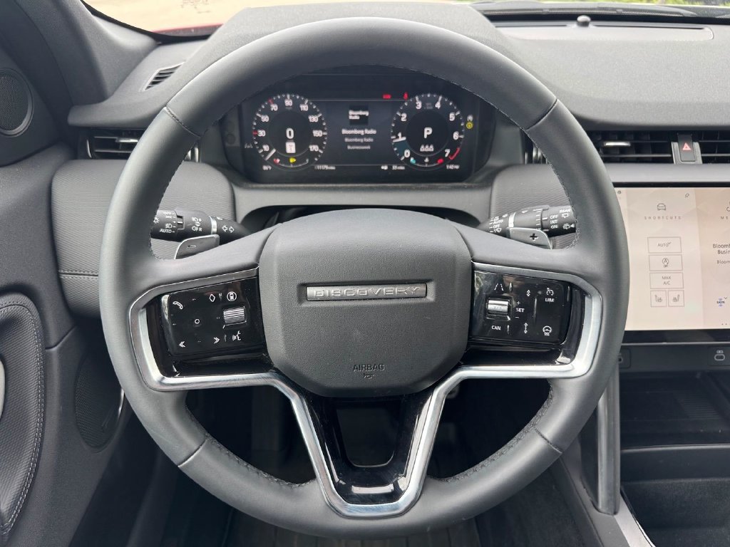 Certified 2025 Land Rover Discovery Sport Dynamic SE AWD/4WD image 11