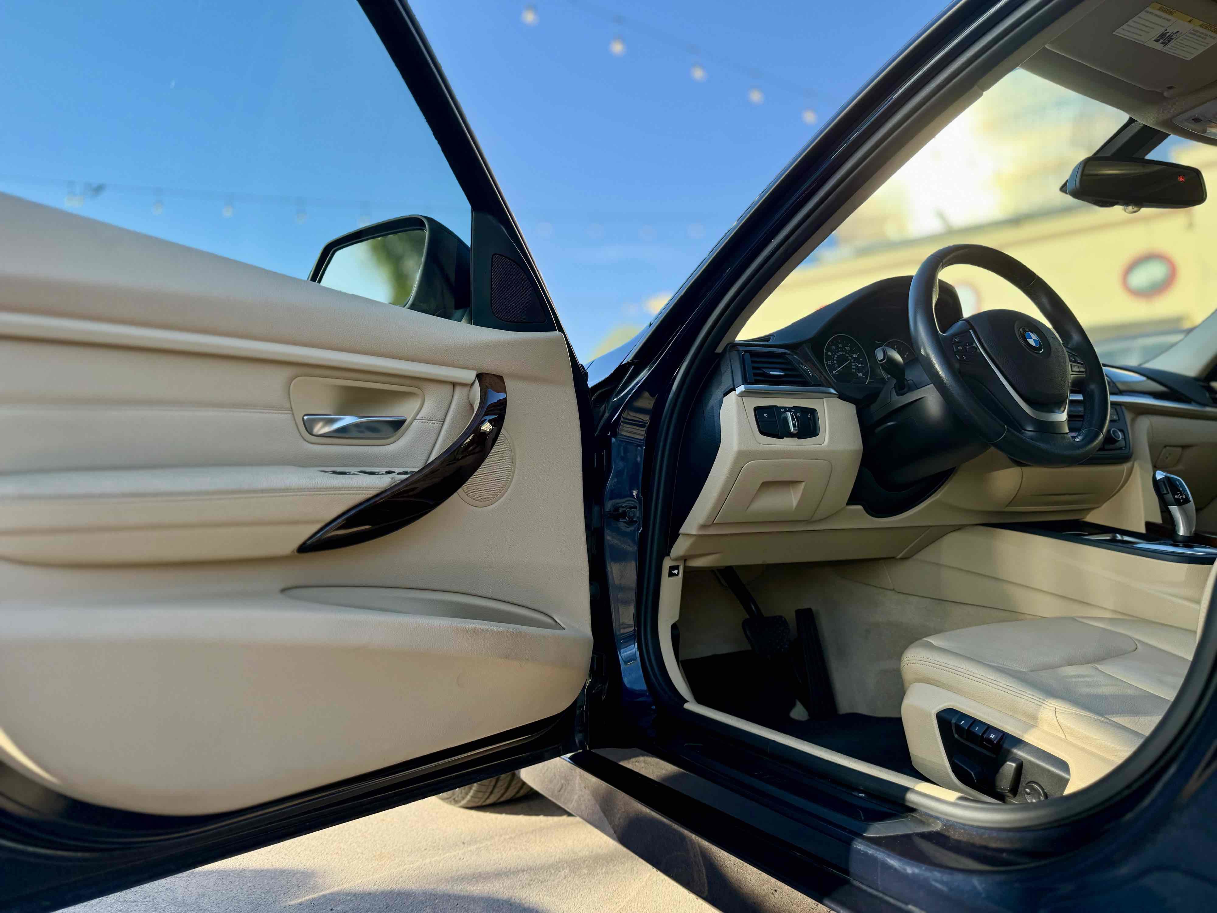 Used 2014 BMW 328d Sedan image 16