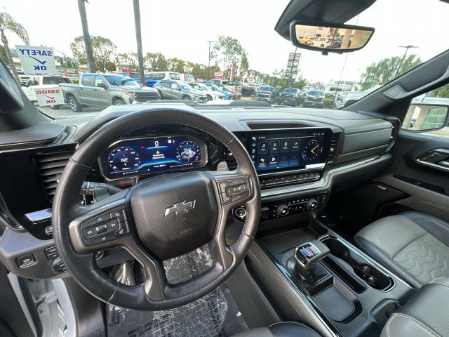 Used 2023 Chevrolet Silverado 1500 ZR2 w/ Technology Package image 11