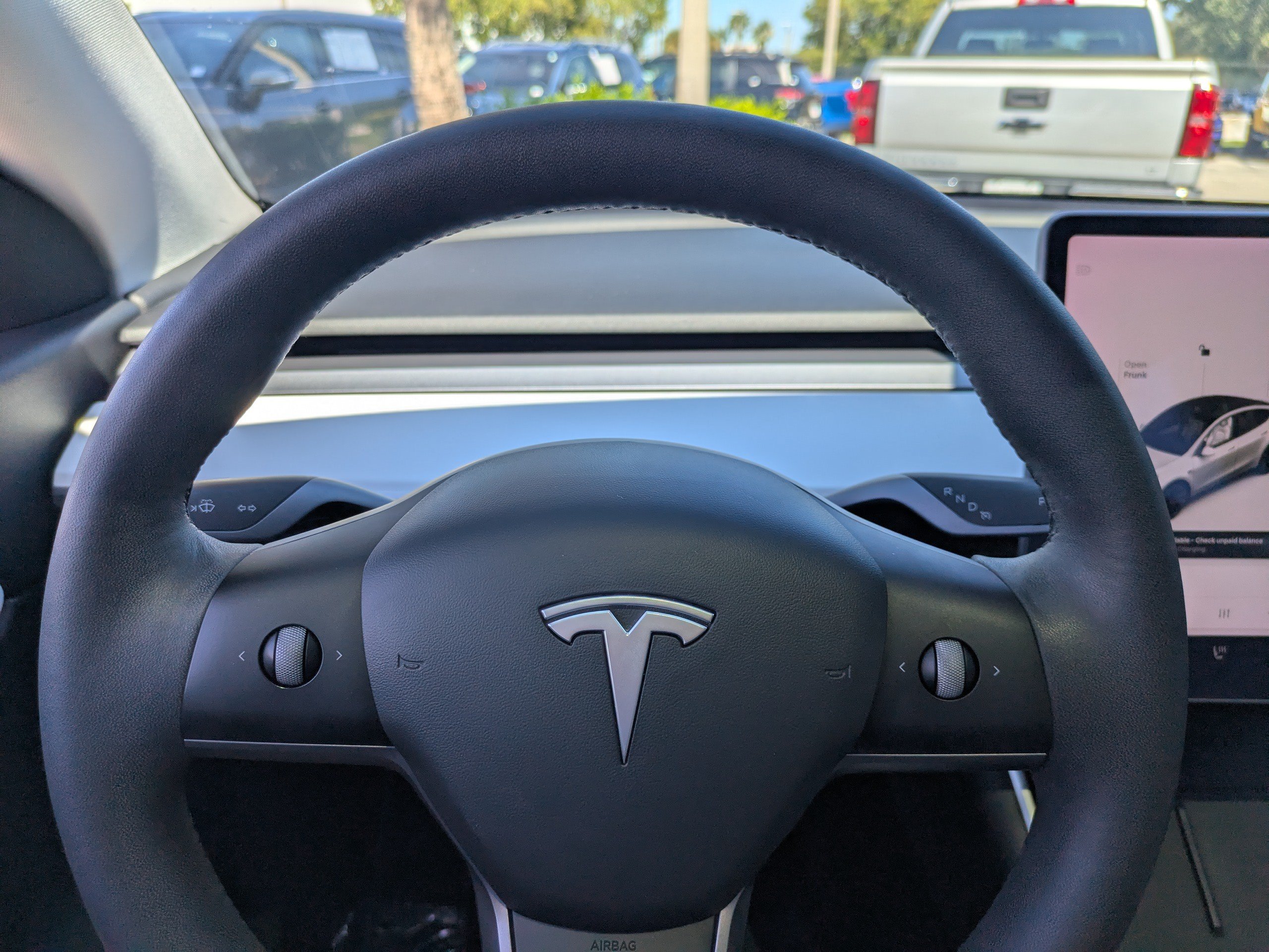 Used 2021 Tesla Model Y Long Range AWD/4WD image 23