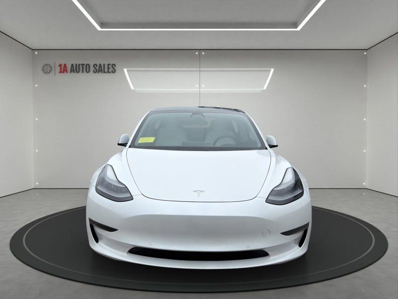 Used 2021 Tesla Model 3 Performance image 8