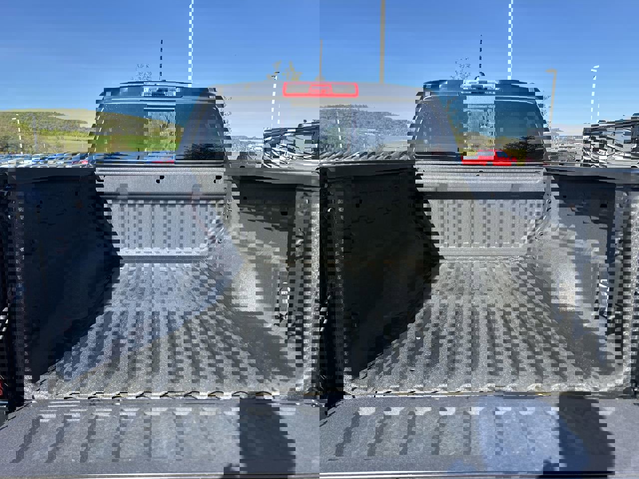 Used 2024 Chevrolet Colorado Z71 w/ Z71 Convenience Package 2 AWD/4WD image 9