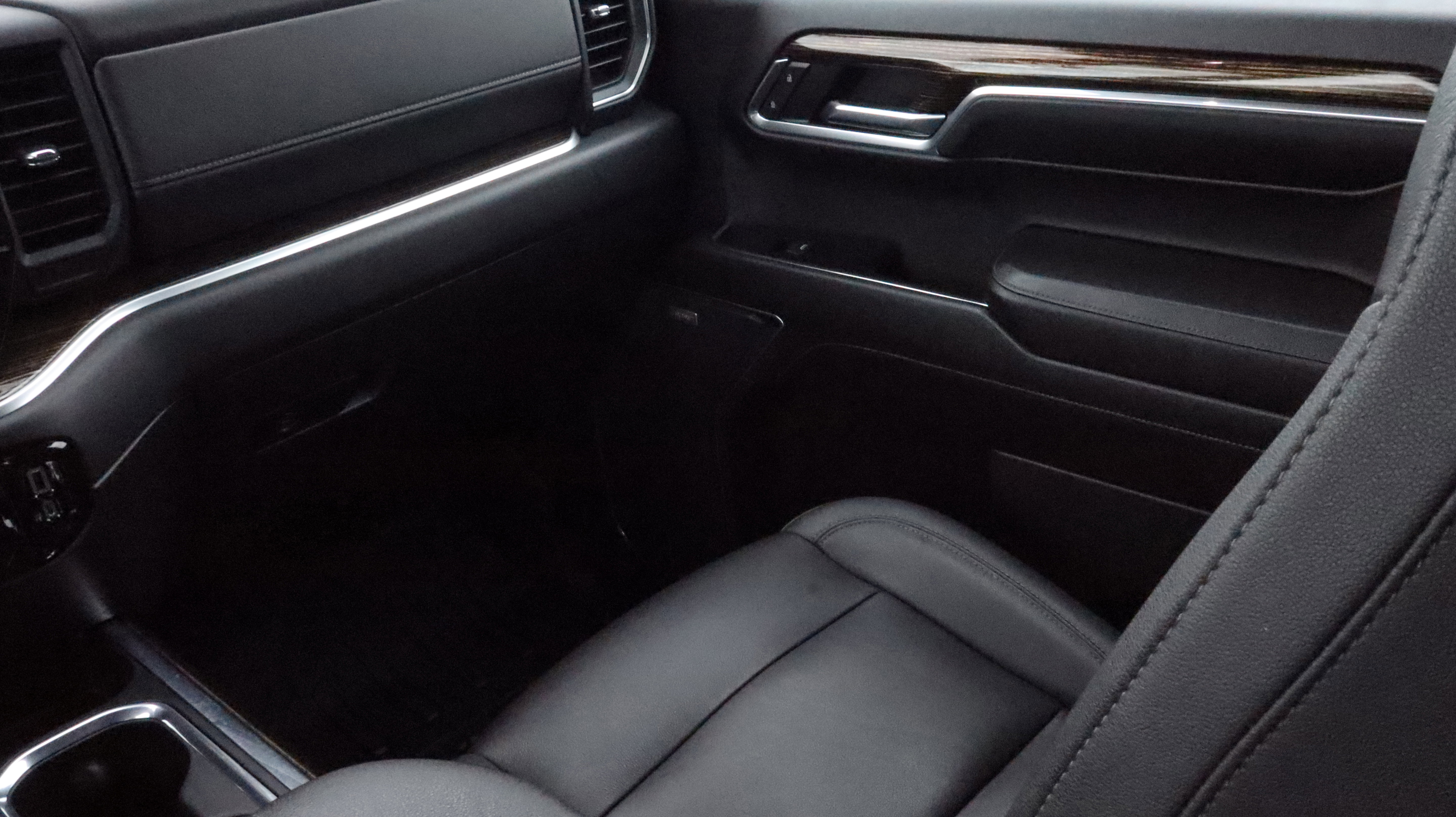 Used 2022 GMC Sierra 1500 Elevation w/ Elevation Premium Package image 12